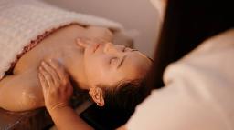 Manual Lymphatic Drainage vs. Regular Massage: What Is the Difference?