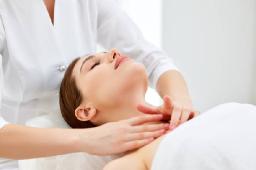 How Lymphatic Massage Can Complement a Healthy Wellness Routine