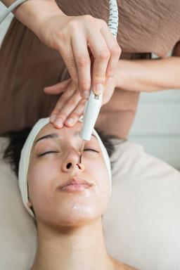 Oral Medications for Acne: Benefits and Considerations