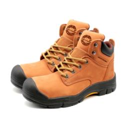 The Benefits of Lightweight Safety Shoes for Long Hours
