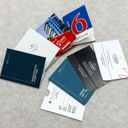 How Hotel Key Card Holders Improve Guest Experience