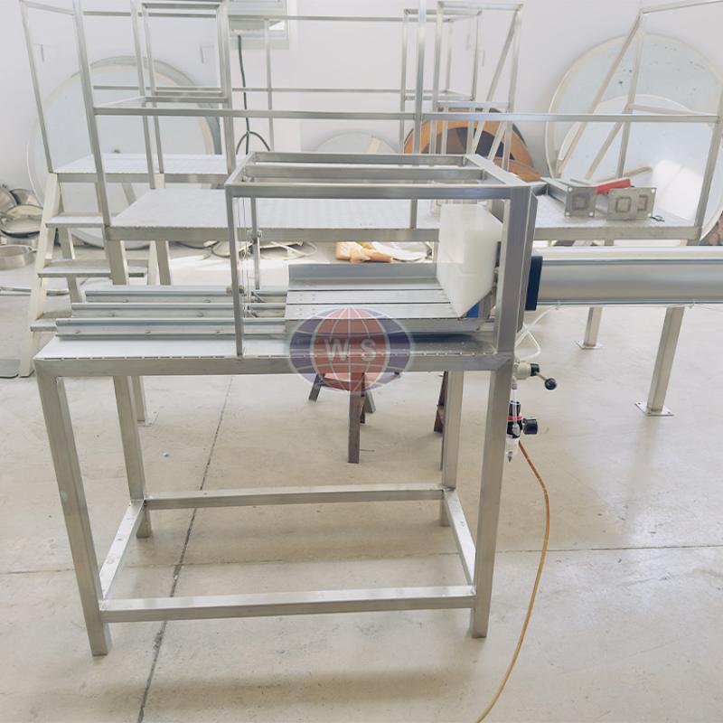 cheese cutter 1.jpg